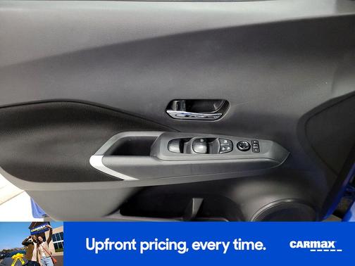 2022 Nissan Kicks SV