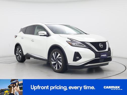 White 2023 Nissan Murano SL