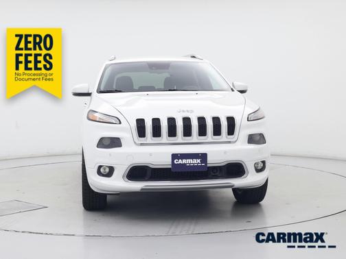 White 2016 Jeep Cherokee Overland