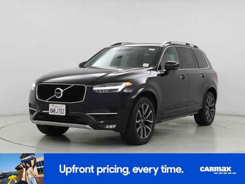 2017 Volvo XC90 T6 Momentum
