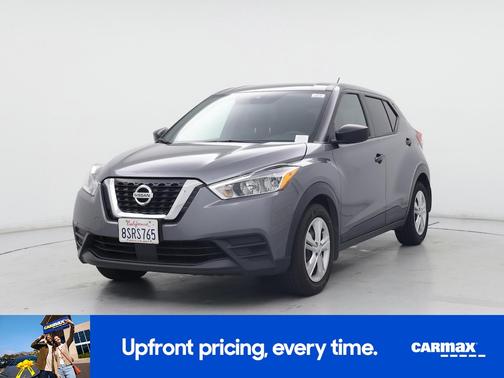 Gray 2020 Nissan Kicks S