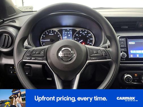 Gray 2020 Nissan Kicks S