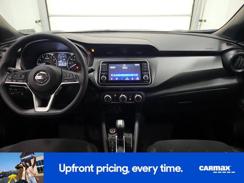 Gray 2020 Nissan Kicks S