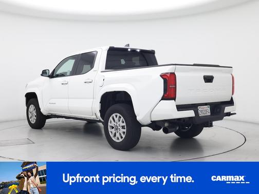 White 2025 Toyota Tacoma SR5
