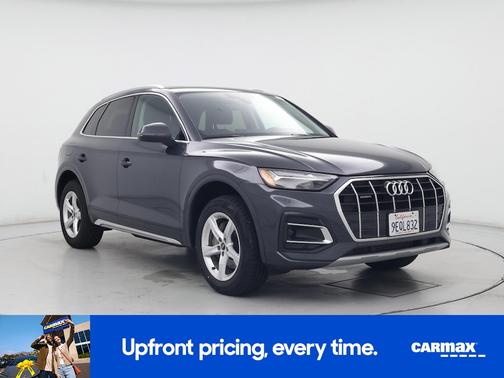 Gray 2023 Audi Q5 Premium