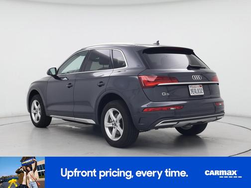 Gray 2023 Audi Q5 Premium