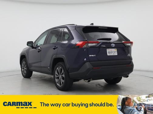 2022 Toyota RAV4 Hybrid XLE Premium