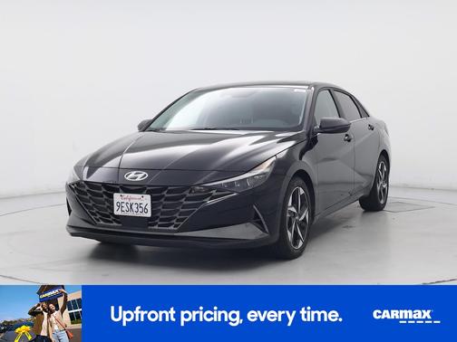 Black 2023 Hyundai ELANTRA Limited