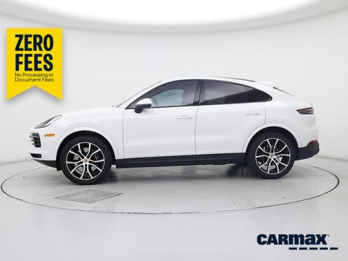 White 2022 Porsche Cayenne Coupe