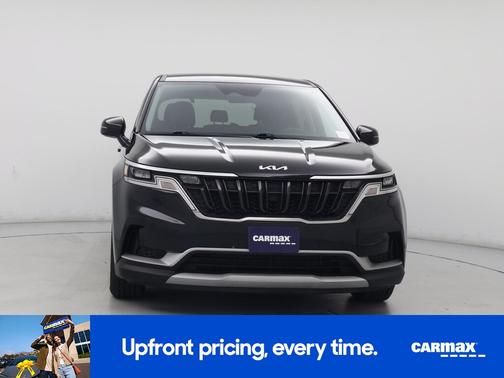 2024 Kia Carnival LX Seat Package