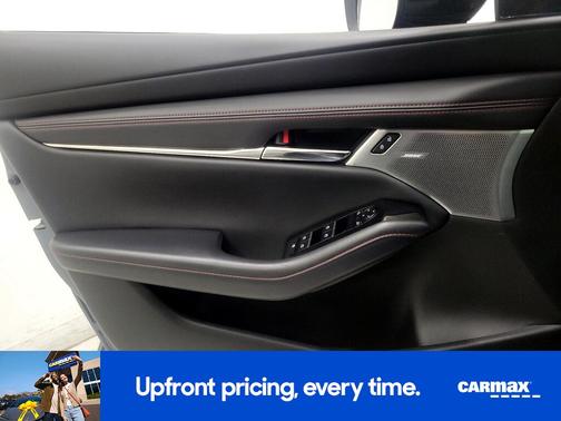 2023 Mazda Mazda3 Carbon Edition