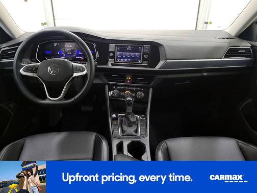 White 2023 Volkswagen Jetta SE