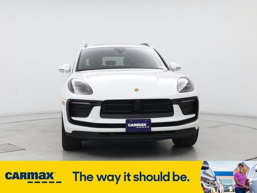 2022 Porsche Macan