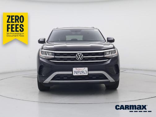 Black 2022 Volkswagen Atlas Cross Sport SE w/Tech