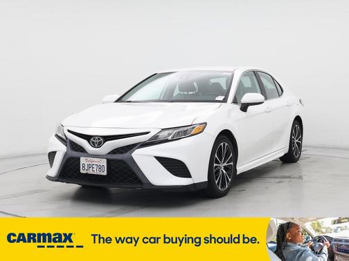 2019 Toyota Camry SE