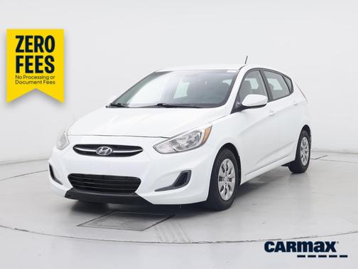White 2016 Hyundai Accent SE