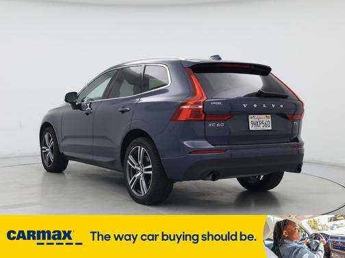 2020 Volvo XC60 T5 Momentum