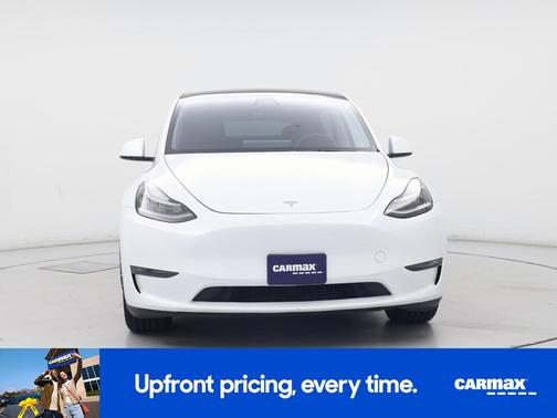 White 2023 Tesla Model Y Long Range