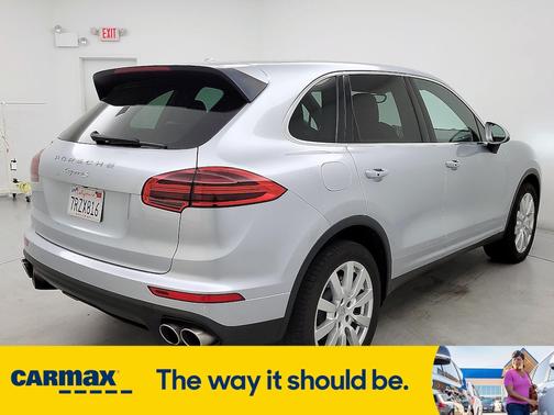 2016 Porsche Cayenne S