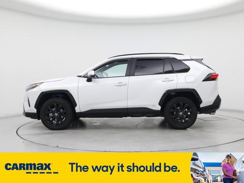 2024 Toyota RAV4 Hybrid SE