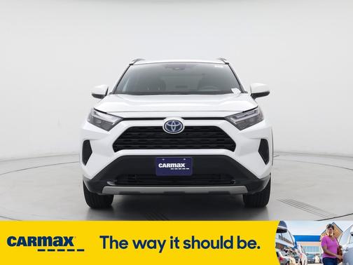 2024 Toyota RAV4 Hybrid SE