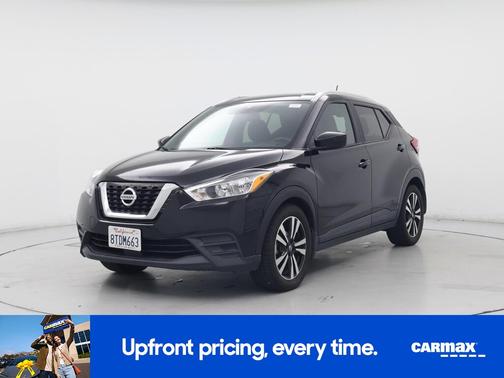 Black 2020 Nissan Kicks SV