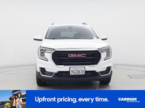 White 2023 GMC Terrain SLE