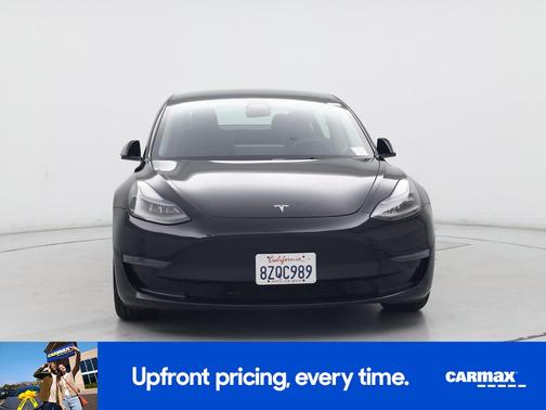 Black 2022 Tesla Model 3