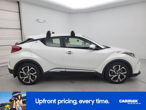 White 2018 Toyota C-HR XLE Premium