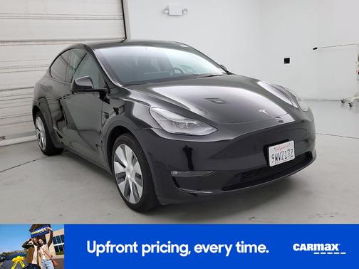 Black 2023 Tesla Model Y Long Range