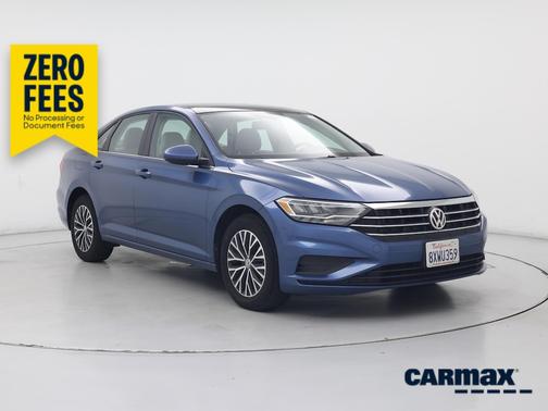 Blue 2019 Volkswagen Jetta SE