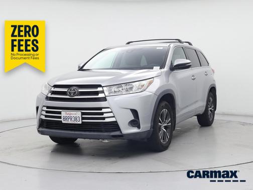 Silver 2018 Toyota Highlander LE