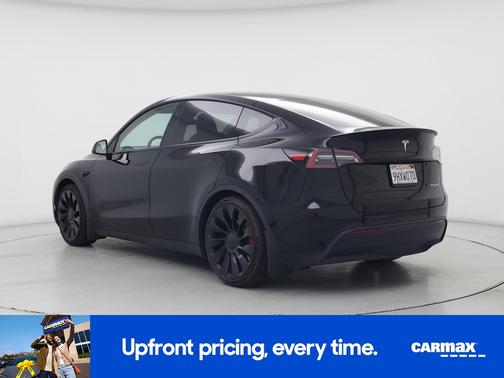 Black 2023 Tesla Model Y Performance