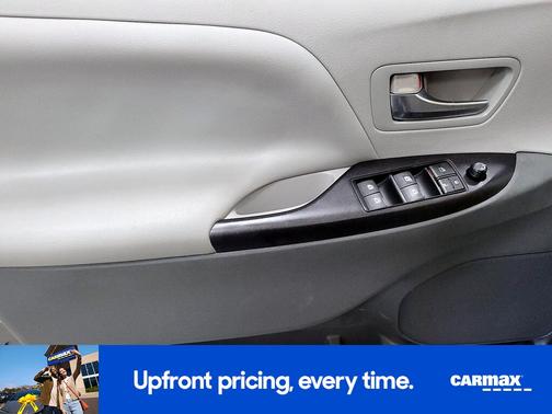 Gray 2015 Toyota Sienna LE