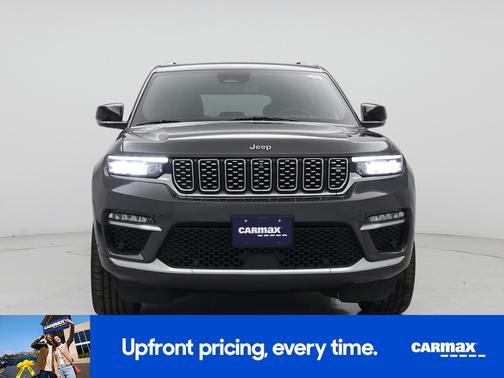 2022 Jeep Grand Cherokee Summit