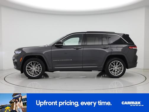 2022 Jeep Grand Cherokee Summit