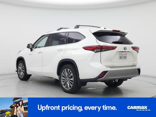 2021 Toyota Highlander Hybrid Platinum