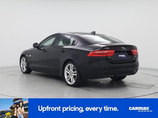 2017 Jaguar XE Prestige
