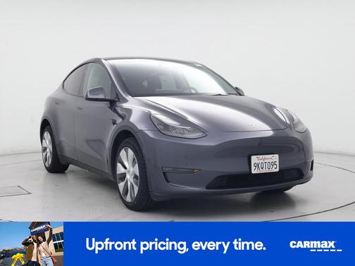 Gray 2023 Tesla Model Y Long Range