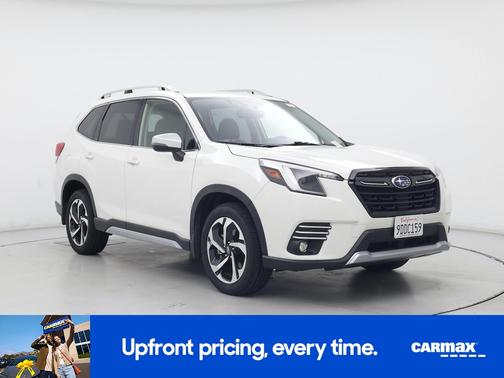White 2022 Subaru Forester Touring