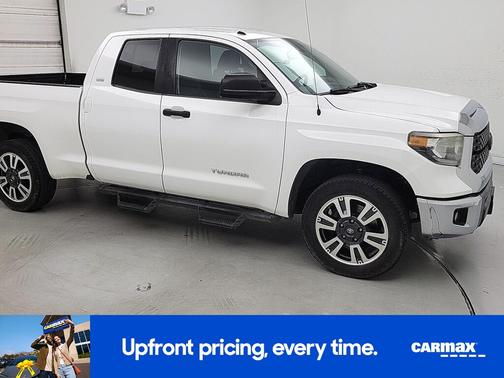 White 2019 Toyota Tundra SR5