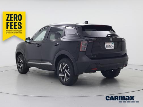 Black 2026 Nissan Kicks SV