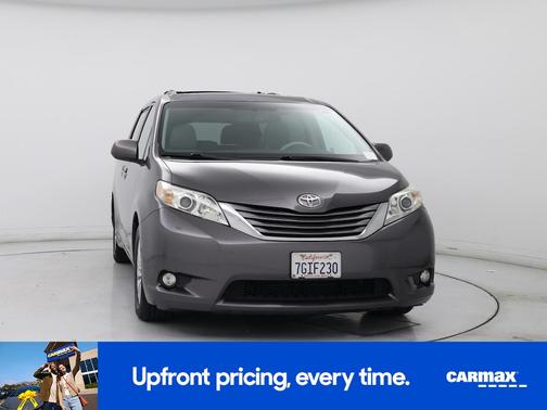 Gray 2014 Toyota Sienna XLE