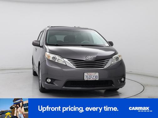 Gray 2014 Toyota Sienna XLE