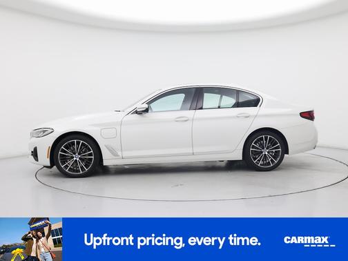 White 2023 BMW 530e