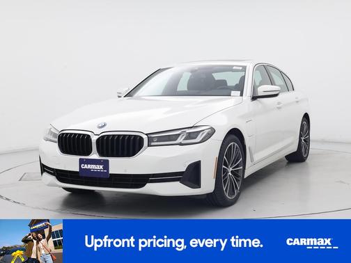 White 2023 BMW 530e