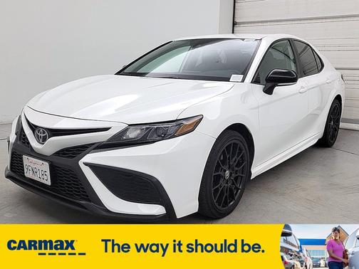 2023 Toyota Camry SE Night Shade