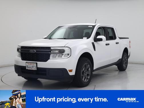 White 2023 Ford Maverick XLT