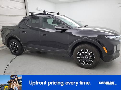 Black 2023 Hyundai SANTA CRUZ SEL Premium