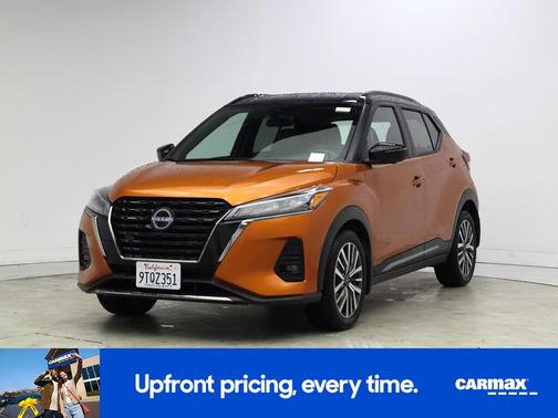 2023 Nissan Kicks SR